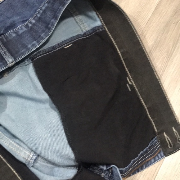 Lane Bryant Medium Wash T3 Skinny Jeans size 24R - Picture 6 of 8